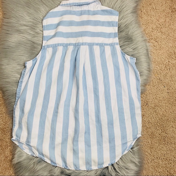 Striped button down top - Picture 7 of 8